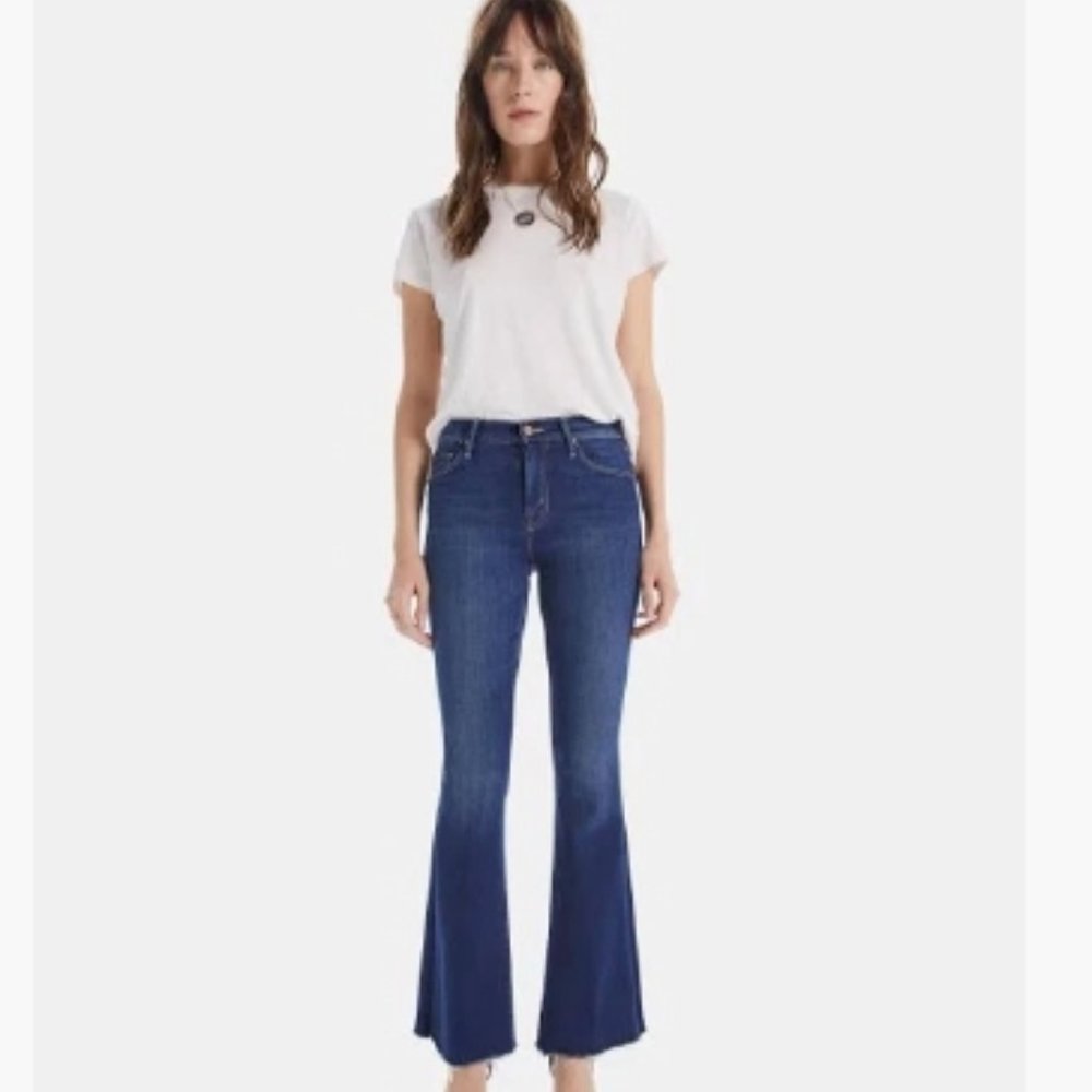 Mother Weekender Fray Jeans Size 29 Home Movies